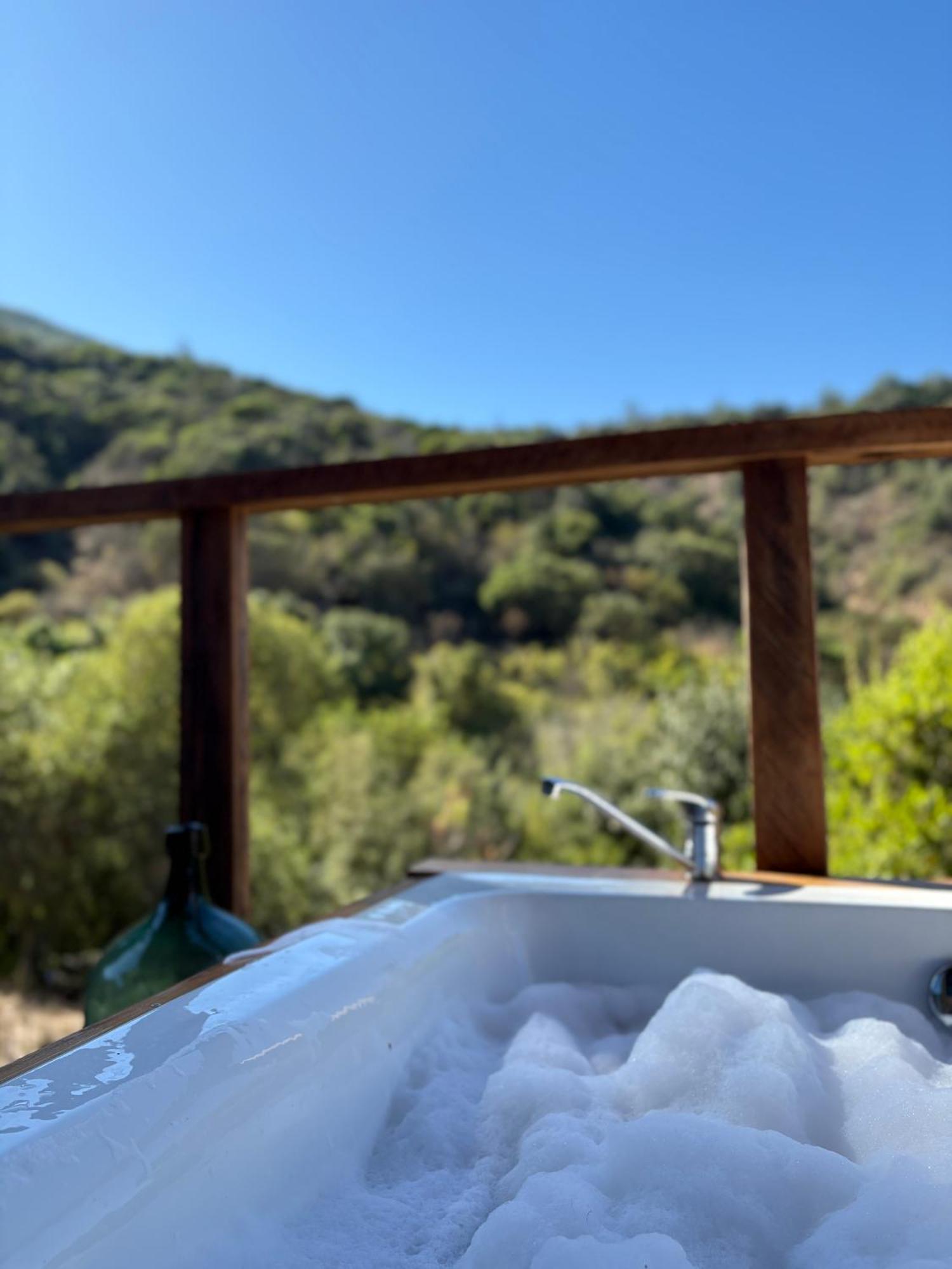 cabaña con tinaja en viña narbona wines Quillota Exterior foto